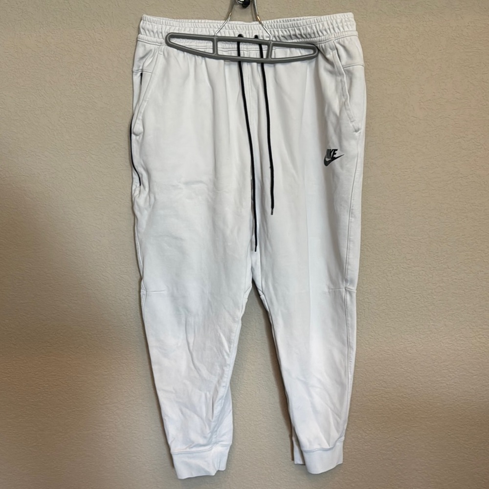Men's Nike Stone Sweatpants Jogger Style